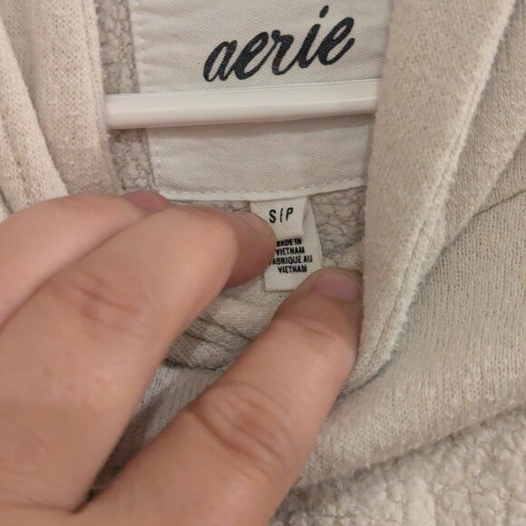 Aerie Textured "Quilted" Cream Hoodie Sweatshirt-Size Small - Picture 2 of 4